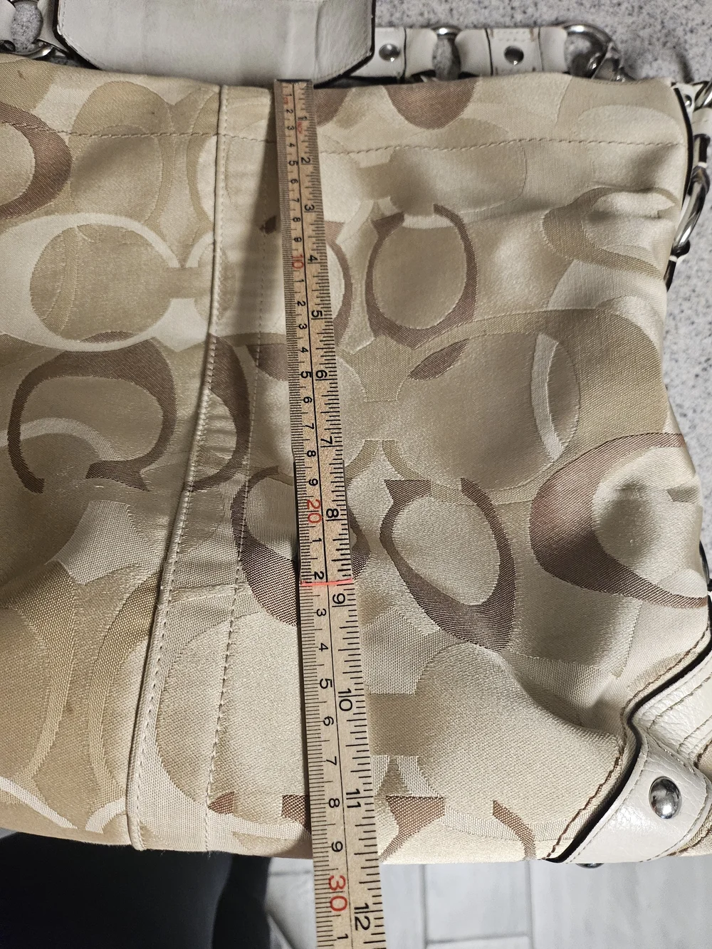 Coach Vintage LARGE F11961 Carly Beige Signature C & Leather Shoulder Bag